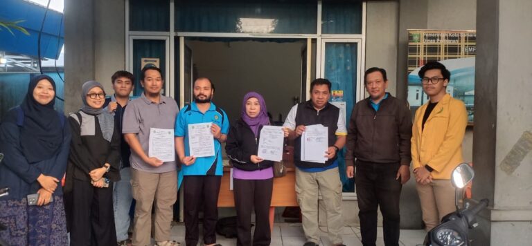 KEGIATAN PENANDATANGANAN PERJANJIAN KERJASAMA (PKS) DAN IMPLEMENTASI AGREEMENT (IA) ANTARA PROGRAM STUDI SOSIAL EKONOMI PERIKANAN DENGAN PANGKALAN PENDARATAN IKAN (PPI) SELILI KOTA SAMARINDA PROPINSI KALIMANTAN TIMUR